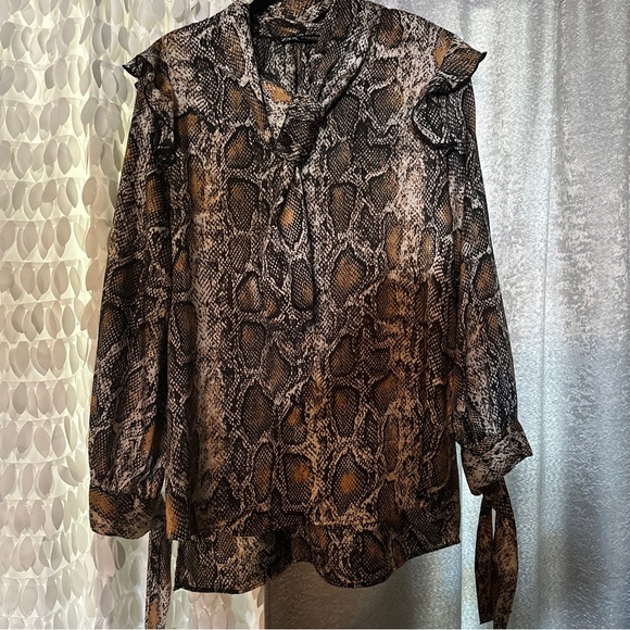 Zara Snake skin print blouse - Picture 4 of 11
